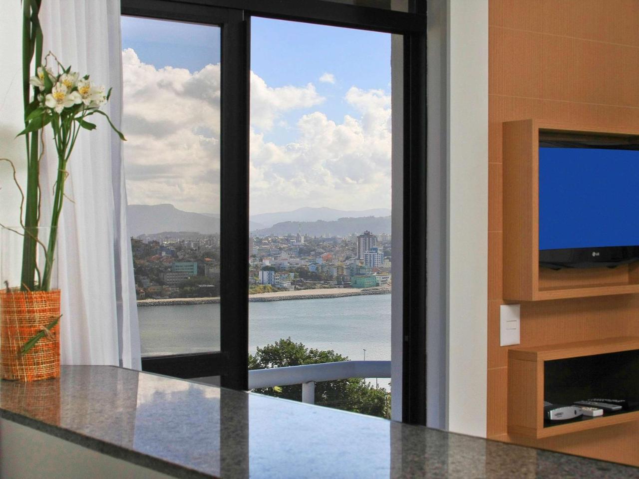 佛洛莉亚诺波里斯市中心美居酒店 Florianópolis 外观 照片